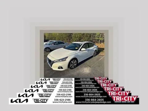 White 2021 Nissan Altima 2.5 SL for sale in Eden, NC