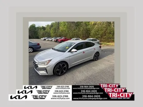 Silver 2019 Hyundai Elantra SE for sale in Eden, NC