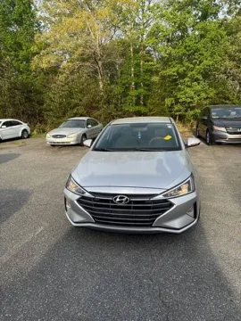 Photos of 2019 Hyundai Elantra SE for sale in Eden, NC at Tri-City KIA
