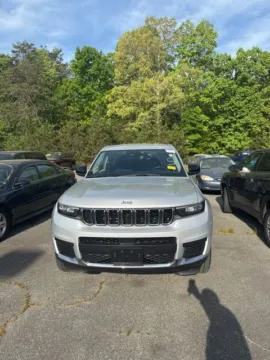 Photos of 2022 Jeep Grand Cherokee L Laredo for sale in Eden, NC at Tri-City KIA