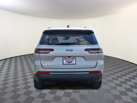 More photos of 2022 Jeep Grand Cherokee L Laredo at Tri-City KIA, NC