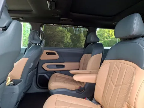 More photos of 2027 Kia Telluride Hybrid X-Line SX at Tri-City KIA, NC