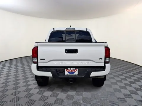 More photos of 2016 Toyota Tacoma TRD Sport at Tri-City KIA, NC