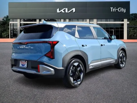 More photos of 2027 Kia Seltos S at Tri-City KIA, NC