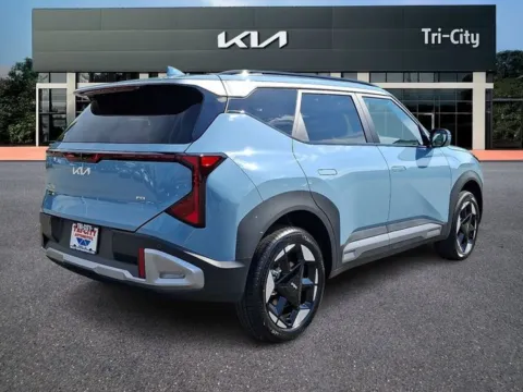 More photos of 2027 Kia Seltos EX at Tri-City KIA, NC