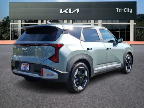 More photos of 2027 Kia Seltos EX at Tri-City KIA, NC