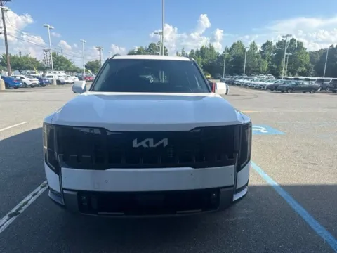 Photos of 2027 Kia Telluride SX for sale in Eden, NC at Tri-City KIA