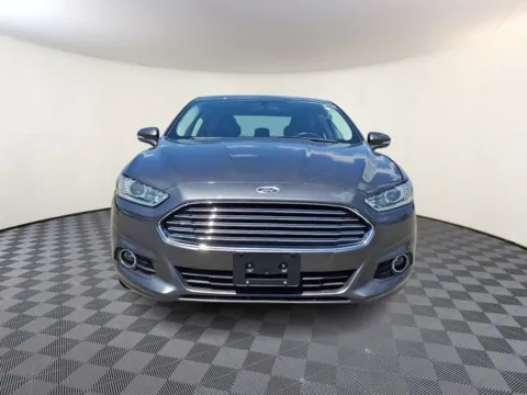 Photos of 2016 Ford Fusion SE for sale in Eden, NC at Tri-City KIA