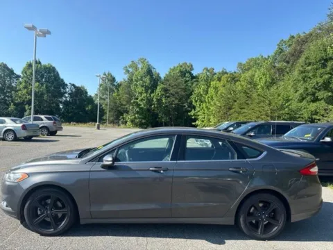 Another view of 2016 Ford Fusion SE for sale in Eden, NC at Tri-City KIA