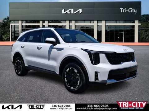 White 2026 Kia Sorento S for sale in Eden, NC