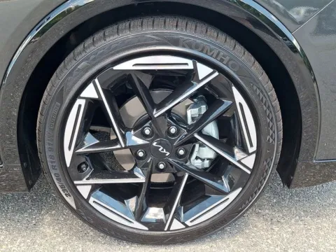 More photos of 2026 Kia K4 GT-Line at Tri-City KIA, NC