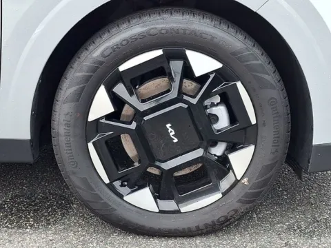 More photos of 2026 Kia Carnival EX at Tri-City KIA, NC