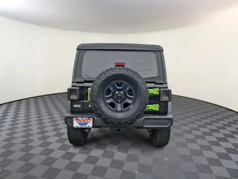 More photos of 2018 Jeep Wrangler Unlimited Sport at Tri-City KIA, NC