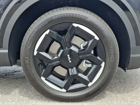 More photos of 2027 Kia Telluride EX at Tri-City KIA, NC
