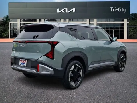 More photos of 2027 Kia Seltos S at Tri-City KIA, NC
