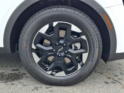More photos of 2026 Kia Sorento S at Tri-City KIA, NC