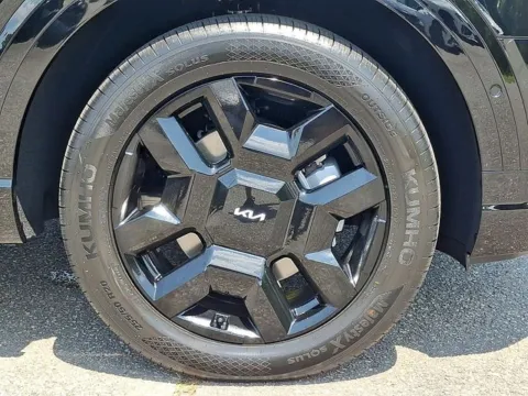 More photos of 2027 Kia Telluride Hybrid SX Prestige at Tri-City KIA, NC