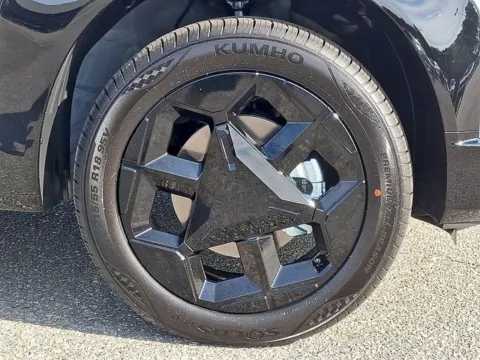 More photos of 2027 Kia Seltos X-Line S at Tri-City KIA, NC
