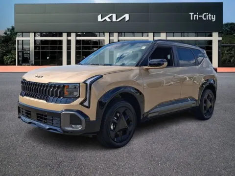 Photos of 2027 Kia Seltos X-Line S for sale in Eden, NC at Tri-City KIA