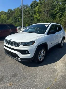 Photos of 2023 Jeep Compass Latitude for sale in Eden, NC at Tri-City KIA