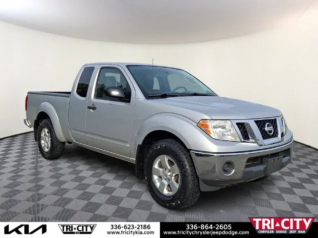 Silver 2010 Nissan Frontier SE for sale in Eden, NC