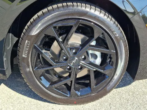 More photos of 2027 Kia K5 GT-Line at Tri-City KIA, NC