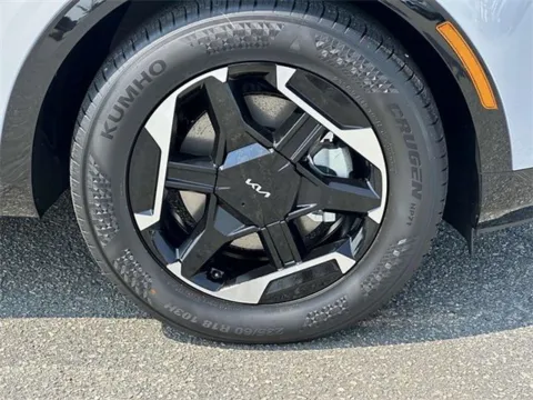 More photos of 2026 Kia Sportage SX at Tri-City KIA, NC