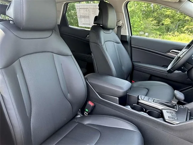 2026 Kia Sportage SX - Photo 26