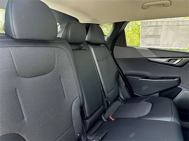2025 Kia EV6 Light L/R - Photo 23