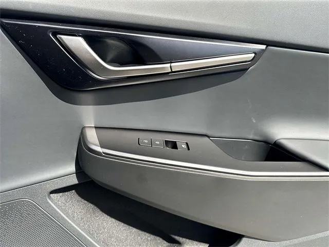 2025 Kia EV6 Light L/R - Photo 26