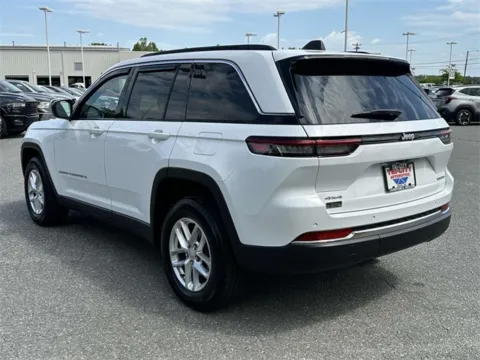 More photos of 2024 Jeep Grand Cherokee Laredo at Tri-City KIA, NC