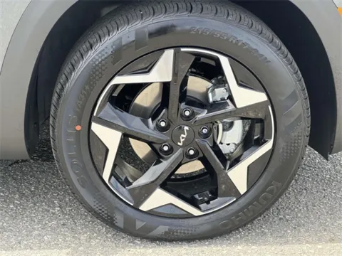 More photos of 2025 Kia Seltos EX at Tri-City KIA, NC