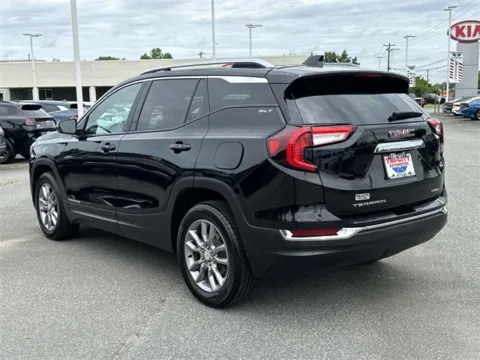 More photos of 2024 GMC Terrain SLT at Tri-City KIA, NC