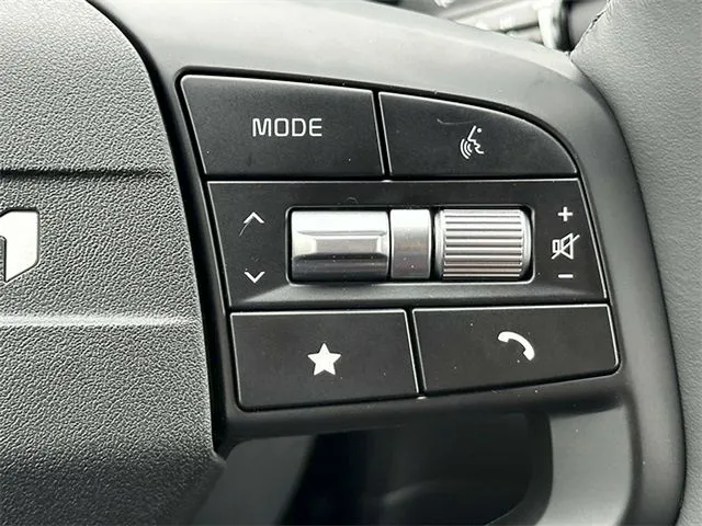 2026 Kia Sportage SX - Photo 13