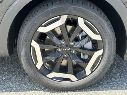More photos of 2025 Kia Telluride S at Tri-City KIA, NC