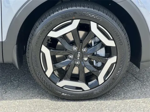 More photos of 2025 Kia Telluride S at Tri-City KIA, NC