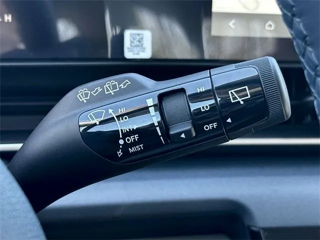 2025 Kia Carnival EX - Photo 15