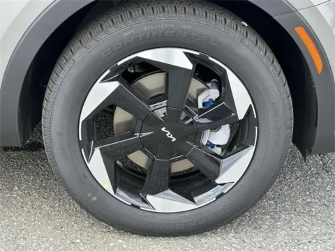 More photos of 2025 Kia Sorento Hybrid EX at Tri-City KIA, NC