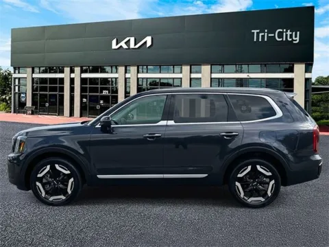 More photos of 2025 Kia Telluride S at Tri-City KIA, NC