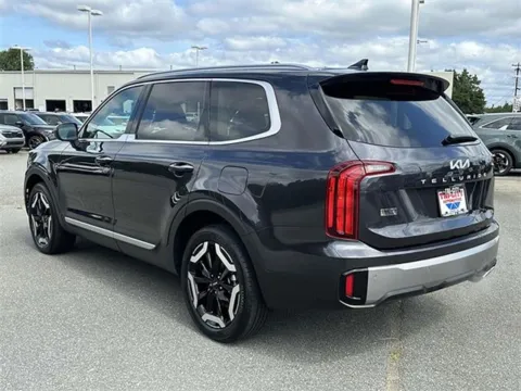 More photos of 2025 Kia Telluride S at Tri-City KIA, NC