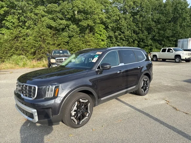 Gray 2025 Kia Telluride S for sale in Eden, NC