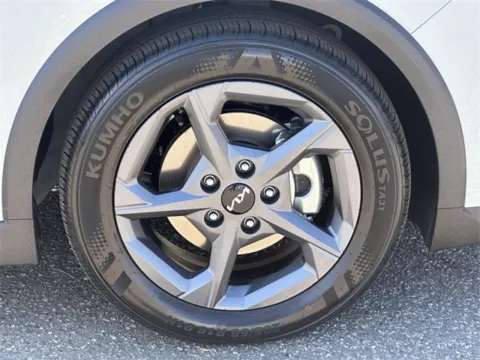 More photos of 2025 Kia K4 LXS at Tri-City KIA, NC