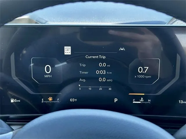 2026 Kia Carnival SX - Photo 11