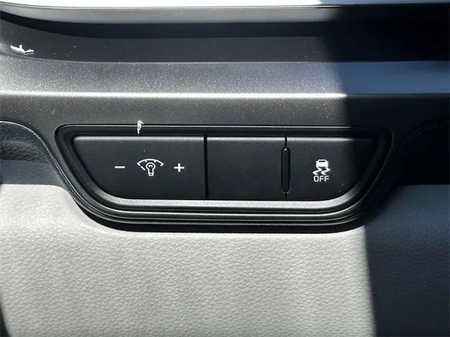 2026 Kia Carnival SX - Photo 16