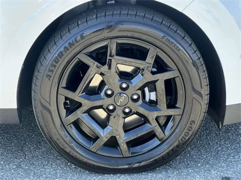 More photos of 2026 Kia Carnival SX at Tri-City KIA, NC