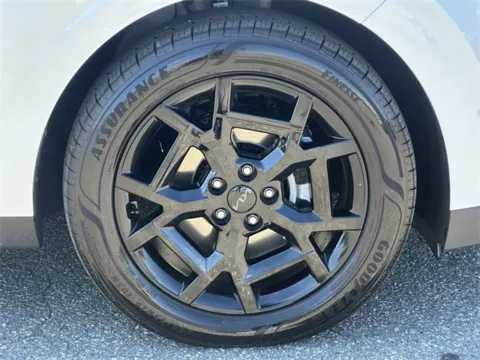 More photos of 2026 Kia Carnival SX at Tri-City KIA, NC