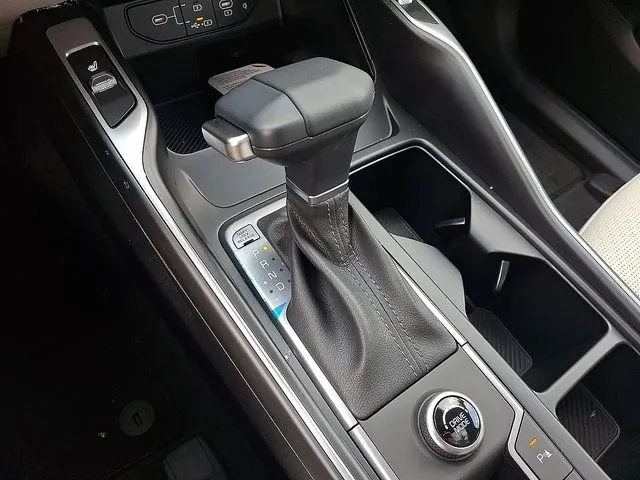 2026 Kia Sorento S - Photo 12