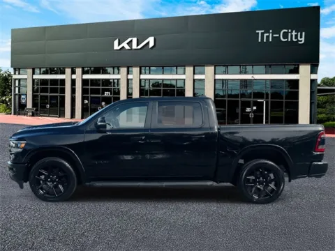 More photos of 2022 Ram 1500 Laramie at Tri-City KIA, NC