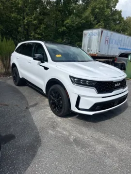 White 2022 Kia Sorento SX for sale in Eden, NC