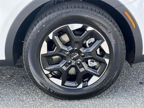 More photos of 2026 Kia Sorento S at Tri-City KIA, NC